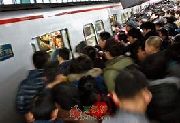 为什么地铁越多越拥挤